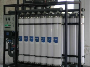 水處理設(shè)備為什么必須加反滲透阻垢劑呢？